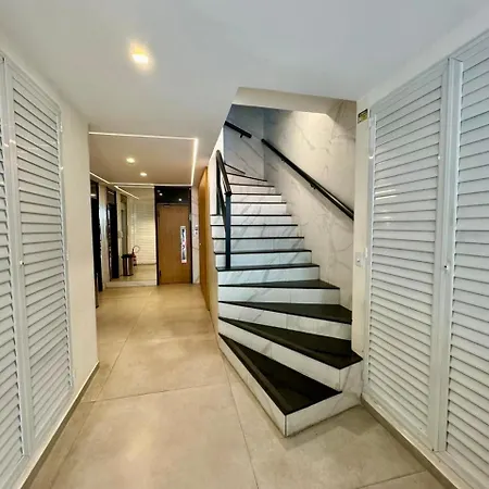 Studio bem Decorado 300 Metros da Praia PJ335-817-2